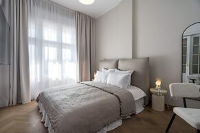 Stunning 3BR Apartment in Bucharest