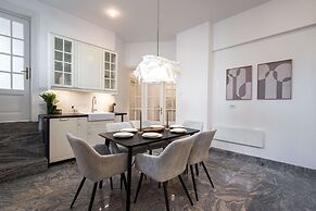 Stunning 3BR Apartment in Bucharest