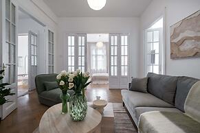 Stunning 3BR Apartment in Bucharest