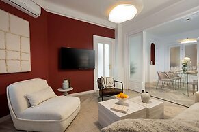 Elegant 3BR Retreat - Steps Away Cismigiu Gardens