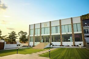 Abram Hills Hotel Ltd