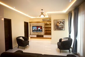 Abram Hills Hotel Ltd