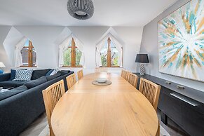 JOIVY Modern and elegant 2-bedrooms apt