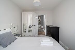 JOIVY Modern and elegant 2-bedrooms apt