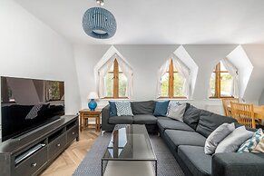 JOIVY Modern and elegant 2-bedrooms apt