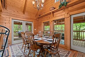 Elk Rapids On Cosby Creek 3 Bedroom Cabin