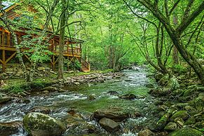 Elk Rapids On Cosby Creek 3 Bedroom Cabin