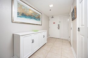 Phoenix East 2 2095 3 Bedroom Condo