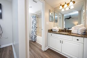 Phoenix East 2 2095 3 Bedroom Condo