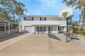 140 Barefoot Bungalow: 4br/2ba W/ Heated Pool! 4 Bedroom Home