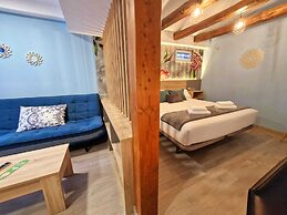Feeling Home - Suites&Rooms