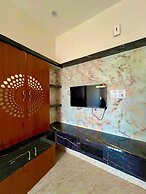 Queen's Hotel Service Apartment Salem