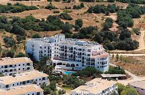 White Light Terrace Alvor Flat