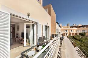 Cabanas Gardens Front Pool 1 Floor