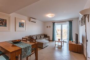 Cabanas Gardens Front Pool 1 Floor