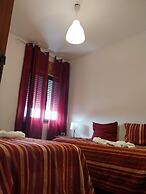 Huge 3 Bedrooms Balcony Flat for 8 pax