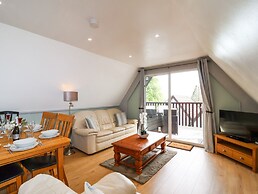 23 Valley Lodge With Hot Tub