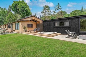 Le Marbella Cabin Resort