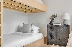 Le Marbella Cabin Resort