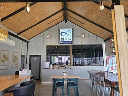 The Eight Chiang Rai