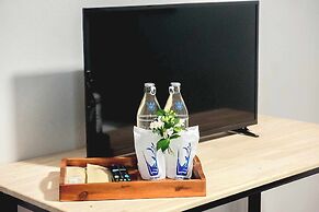 The Eight Chiang Rai