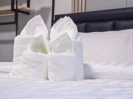 The Eight Chiang Rai