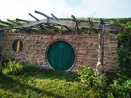 Hobbiton LakeSide Resorts