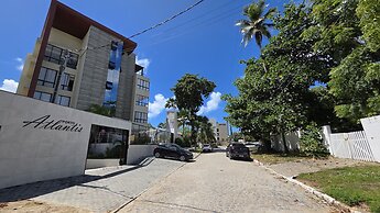 Porto Atlantis Vista Mar 308 by La Playa