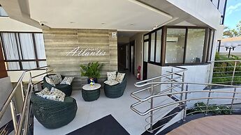 Porto Atlantis Vista Mar 308 by La Playa