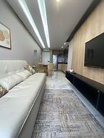 Porto Atlantis Vista Mar 308 by La Playa