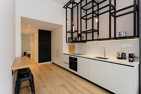 Crystal Luxury Apartment