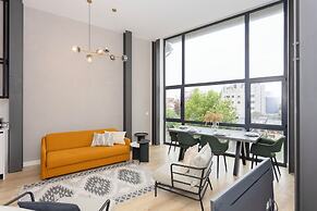 Crystal Luxury Apartment