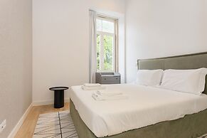 Crystal Luxury Apartment