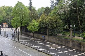 Crystal Luxury Apartment