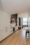 Crystal Luxury Apartment