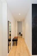 Crystal Luxury Apartment