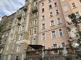 Premium Apartment With Private Terrace