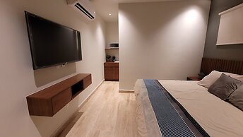 Luxury Apartment 2 BR in Playa Del Carmen 105