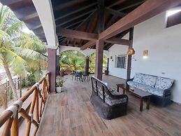 Casa Columpios playa alberca terraza familiar