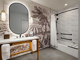 The Ava Hotel Paso Robles, Curio Collection By Hilton