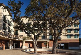 The Ava Hotel Paso Robles, Curio Collection By Hilton