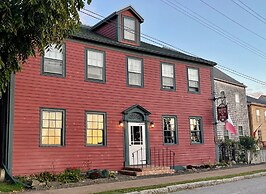 Bailey House Inn