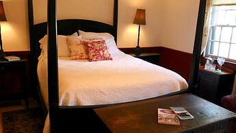 Bailey House Inn