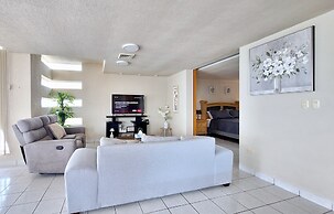 Ocean view 2BR Condo downtown Cozumel