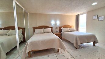 Ocean view 2BR Condo downtown Cozumel