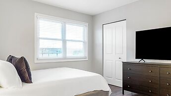 Barsala At Fountain Parc Apartments