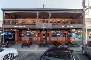 Terminus Hotel Yarrawonga