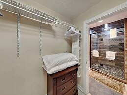 A Lakefront Paradise