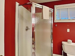 A Lakefront Paradise