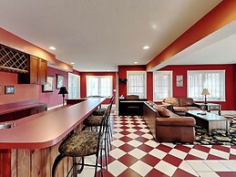 A Lakefront Paradise by Taylor Made Deep Creek